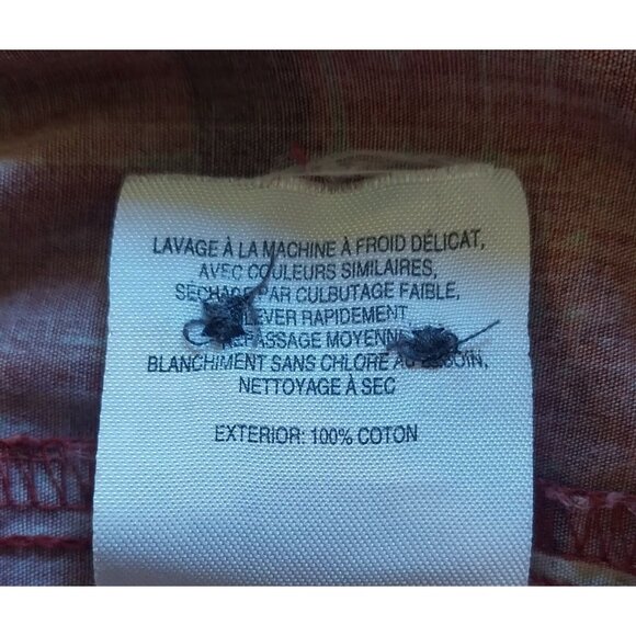 Red Shirt With Deer Print 100% Cotton - Picture 5 of 7